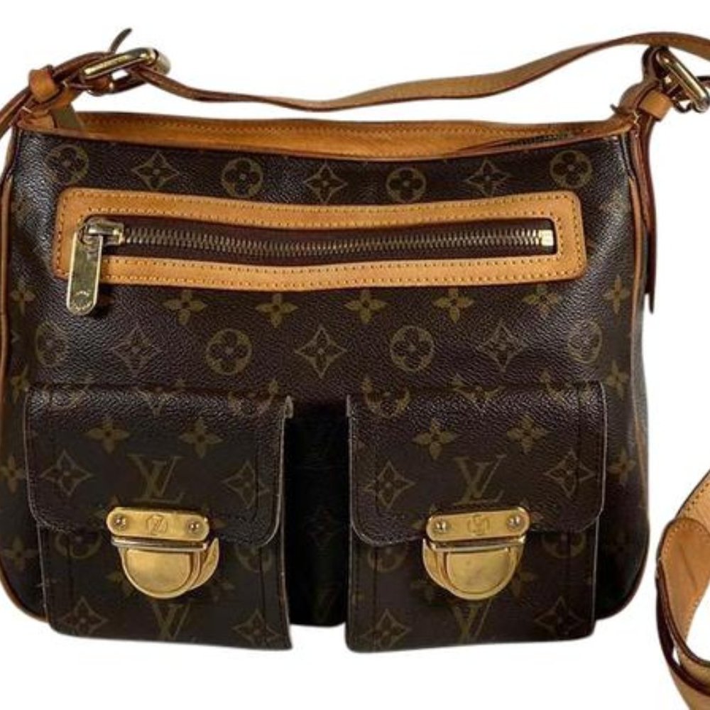 Louis Vuitton Hudson Gm Leather Brown Monogram Bag